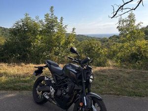 CB125R HONDA ÉDITION BLACK NOÉCAFÉ