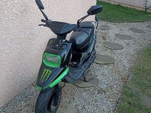 MBK BOOSTER SCOOTER 50 CC