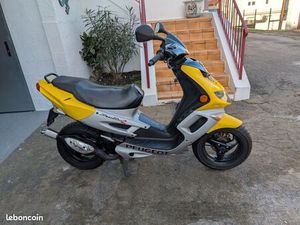 SCOOTER PEUGEOT 49.9 COLLECTOR