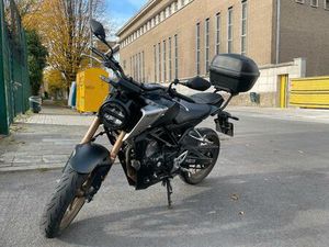 ② HONDA CB125R À VENDRE