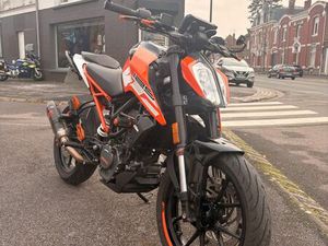 KTM DUKE 125