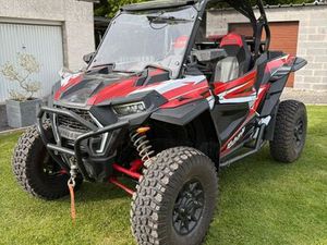POLARIS RZR 1000XP