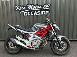 SUZUKI GLADIUS 650 ABS 2011 650 CM3 | MOTO ROADSTER | 3 075 KM | GRIS | 03300 CREUZIER LE VIEUX