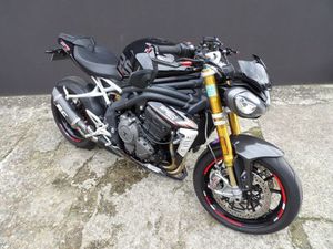 TRIUMPH SPEED TRIPLE 1200 RS 2023 1160 CM3 | MOTO ROADSTER | 3 425 KM | NOIR | 94190 VILLENEUVE ST GEORGES