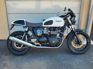 TRIUMPH 900 THRUXTON SPÉCIAL ÉDITION