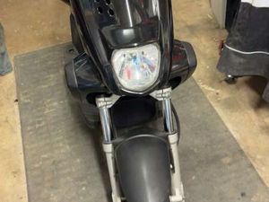 MBK STUNT YAMAHA SLIDER