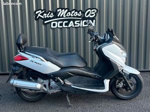 YAMAHA XMAX 125 2011 125 CM3 | SCOOTER | 25 390 KM | BLANC | 03300 CREUZIER LE VIEUX
