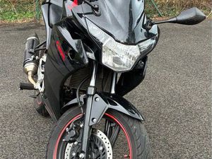 HONDA CBR 125 RR