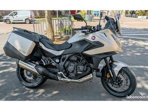 HONDA NT 1100 DCT
