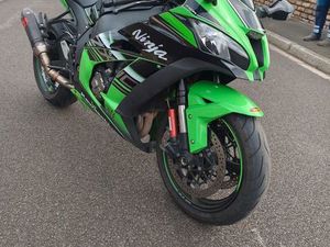 ZX10R
