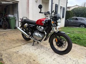 ROYAL ENFIELD INTERCEPTOR 650