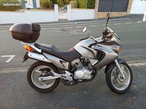 HONDA VARADERO 125