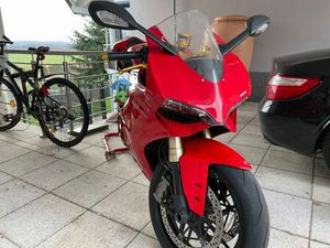 DUCATI 1199 PANIGALE
