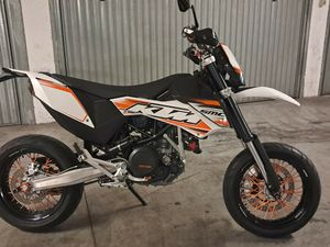 KTM 690 SMC