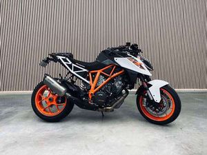 KTM 1290 SUPER DUKE R