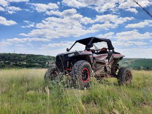POLARIS RZR RZR1000XP →