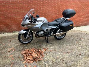 ② BMW R1200ST 2005