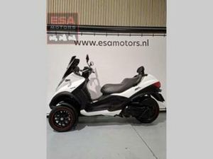 PIAGGIO MP3 400 LT WIT 2011 AUTORIJBEWIJS -GARANTIE-ACTIE — MOTOREN | PIAGGIO — MARKTPLAATS