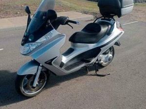 PIAGGIO - X8
