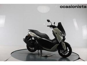 YAMAHA - NMAX