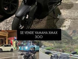 YAMAHA - XMAX