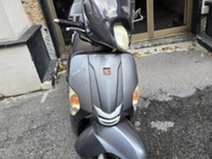 SCOOTER KYMKO LIKE 200I