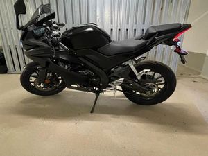 YAMAHA YZF-R 125