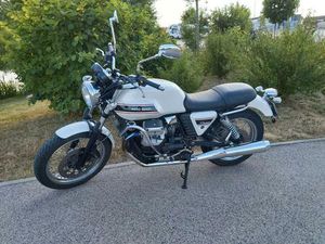 MOTO GUZZI V7 CLASSIC 750 ABGEPOLSTERT