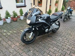 SPRZEDAM HONDĘ CBR 600F MOŻLIWA ZAMIANA ŚWIĘTOCHLOWICE