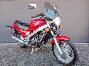 HONDA NTV 650 REVERE R.V.1996 2.MAJITEL, PO SERVISU..