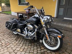 HARLEY DAVIDSON - ROAD KING CLASSIC