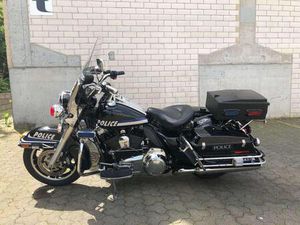 HARLEY-DAVIDSON ROAD KING FL 2 POLICE