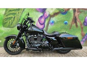 HARLEY DAVIDSON ROAD KING SPECIAL 107