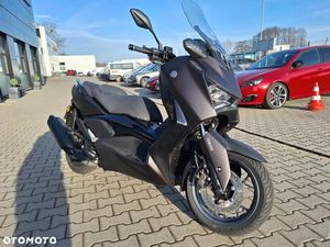 YAMAHA X-MAX