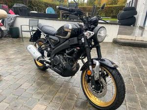 ② YAMAHA XSR 125 12/2024 1200 KM GARANTIE
