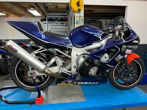 ② !!TE KOOP: NETTE YAMAHA R6 CIRCUIT MOTOR BJ 2000!!