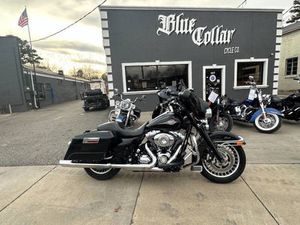 2010 HARLEY-DAVIDSON ELECTRA GLIDE CLASSIC FLHTC