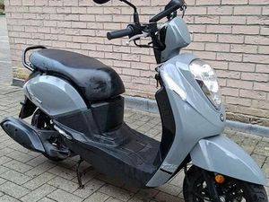 ② SYM MIO 50I BJ.09/2022 CAT A