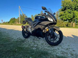 YAMAHA YZF-R3 NERO