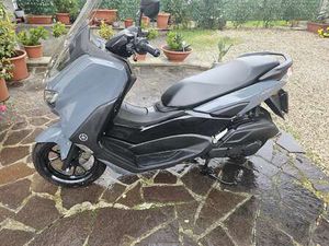 YAMAHA NMAX BLU/AZZURRO