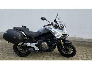 VENDO CFMOTO 650MT (2021 - 24) USATA A CASTELLANZA (CODICE 9896590) - MOTO.IT