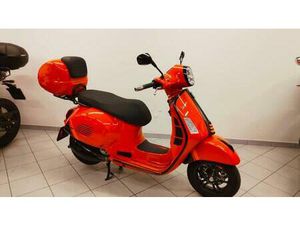 VENDO VESPA GTS 300 SUPER SPORT (2023 - 24) USATA A CAVOUR (CODICE 9898976) - MOTO.IT