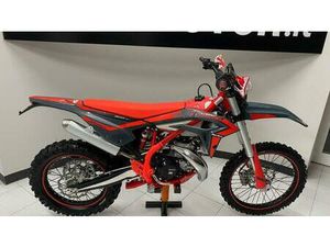 VENDO BETAMOTOR XTRAINER 300 2T (2025) USATA A MOZZATE (CODICE 9896870) - MOTO.IT