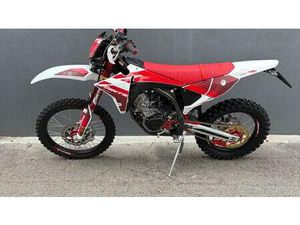 VENDO FANTIC MOTOR XEF 125 COMPETITION (2023 - 24) USATA A ROSETO DEGLI ABRUZZI (CODICE 9898293) - MOTO.IT