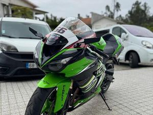 KAWASAKI NINJA ZX10R ESPINHO