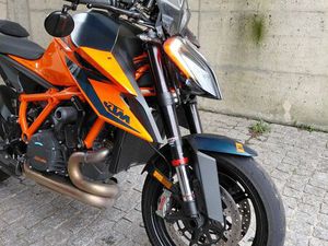 KTM SUPER DUKE 1290 R PADERNE