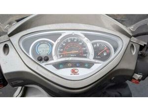VENDO KYMCO PEOPLE 150 USATA A MILANO (CODICE 9899864) - MOTO.IT