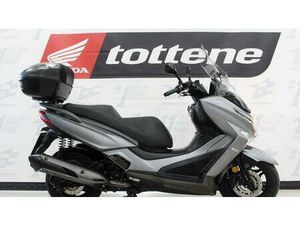 VENDO KYMCO X-TOWN 300I ABS (2016 - 20) USATA A BASSANO DEL GRAPPA (CODICE 9901200) - MOTO.IT