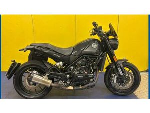 VENDO BENELLI LEONCINO 500 ABS (2017 - 20) USATA A VENARIA REALE (CODICE 9898357) - MOTO.IT
