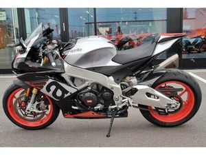 APRILIA RSV4 RR